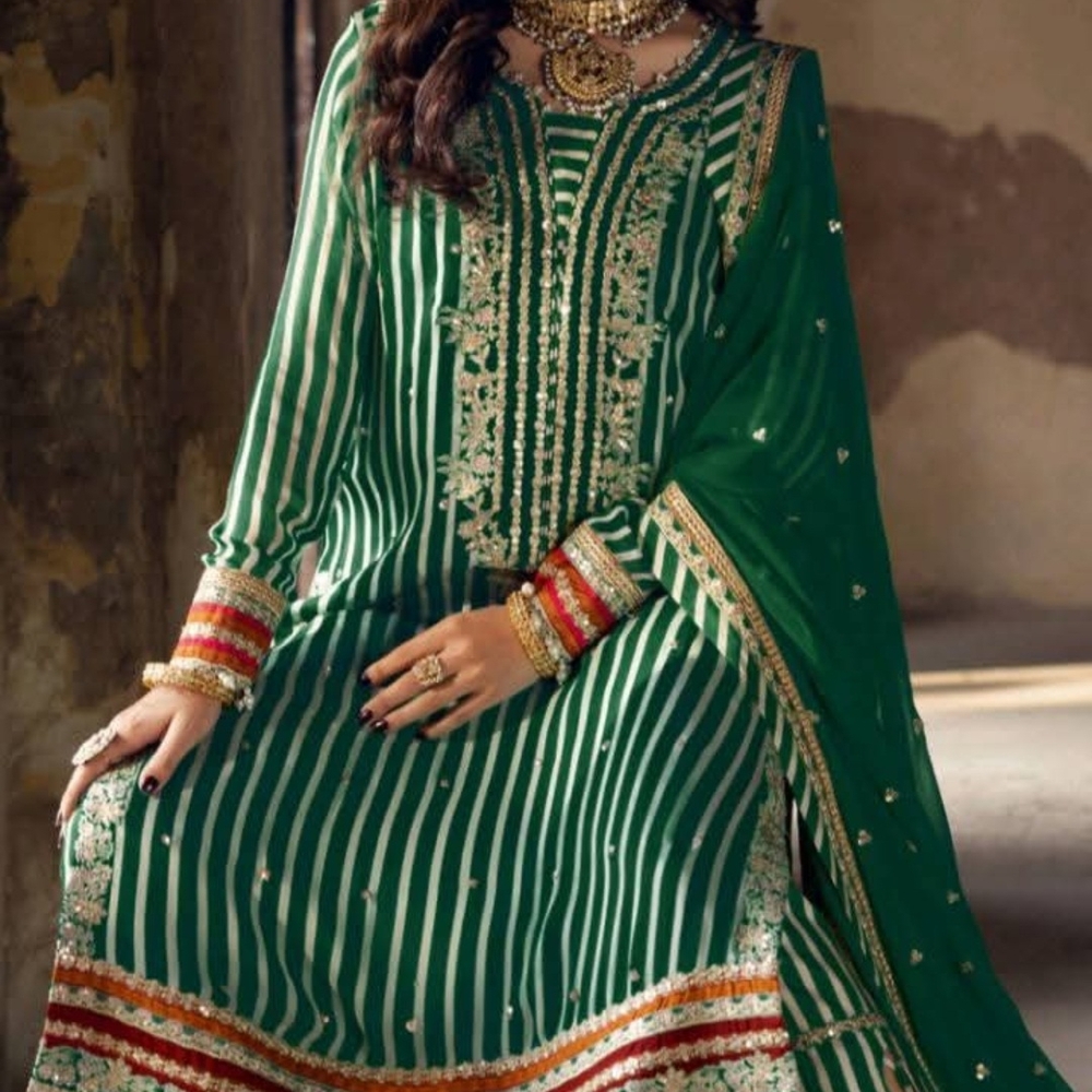 Elegant Green Embroidered Pakistani Dress